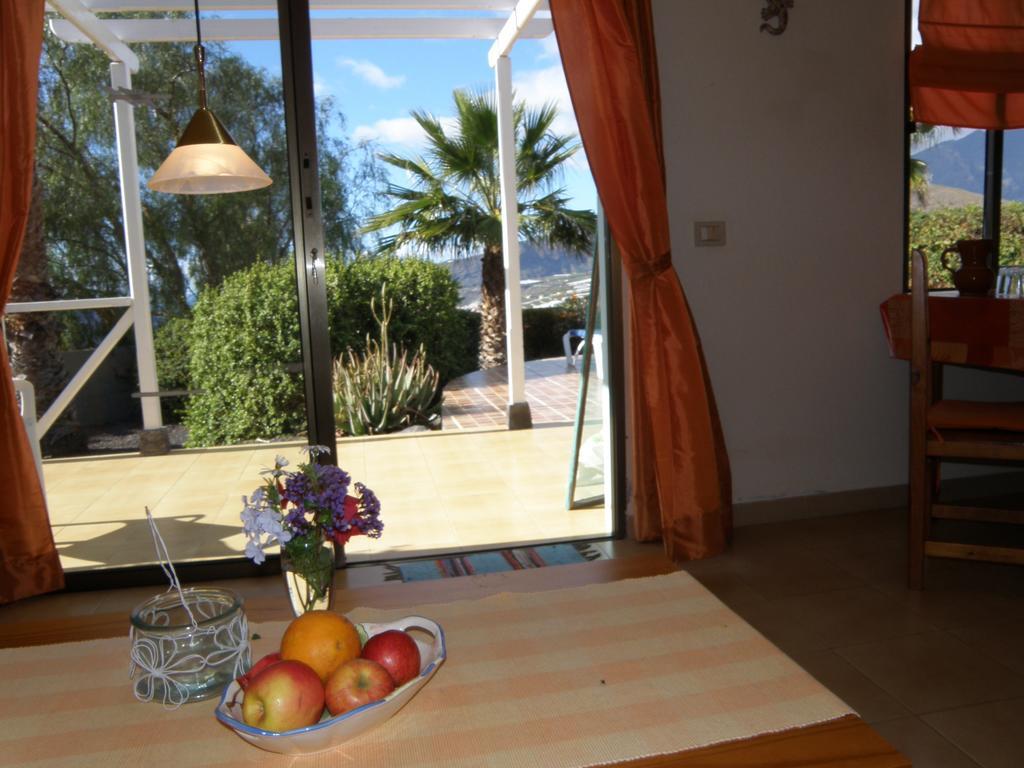 Bungalows El Paradiso Tazacorte Pokoj fotografie